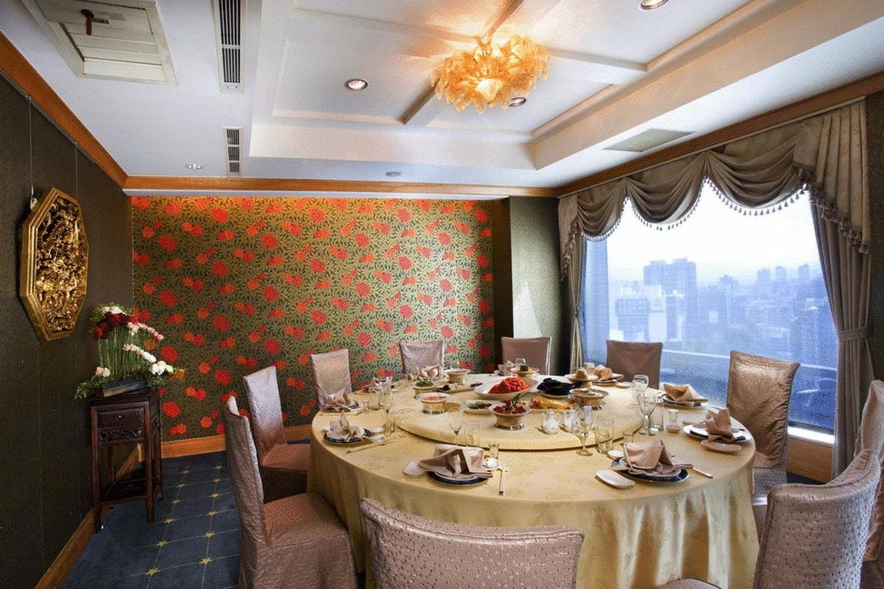 The Splendor Hotel Taichung Restaurant bilde